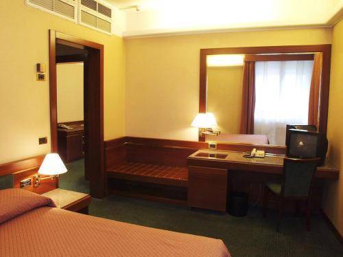 Hotel Crivis 4* Италия, Милан