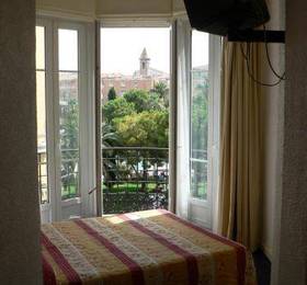 Hotel Acanthe  в Ницце