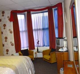 Туры в McHalls Hotel  в Великобритании