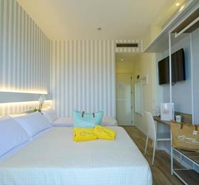 Hotel Aristeo в Римини