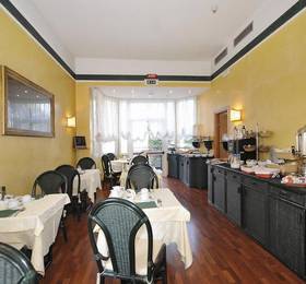 Отдых в Hotel Estense  - Италия, Модена