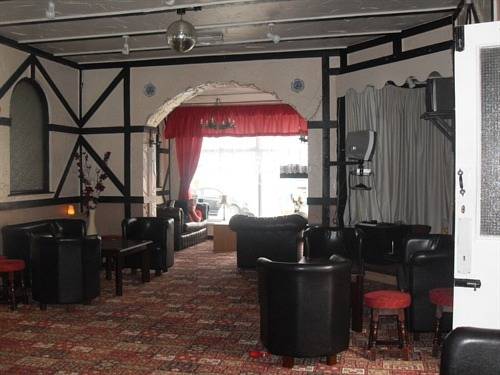 Hawkes Hotel 