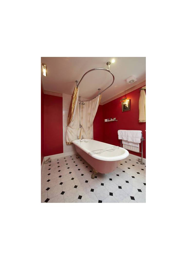 Daviot Lodge 
