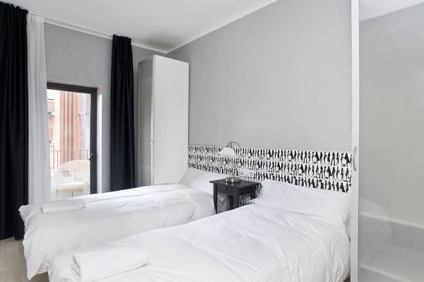 Ding Dong Fira Apartments Испания, Барселона