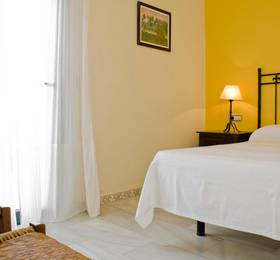 Hostal Sixto  в Рота