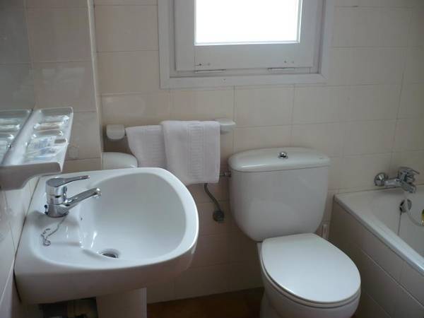 Hotel Silvia 2* Испания, Эмпуриабрава