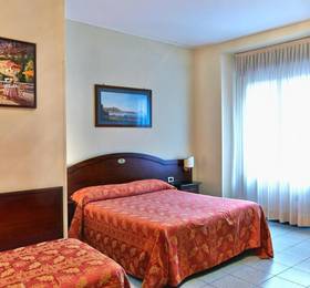 Hotel Pavone в Милане