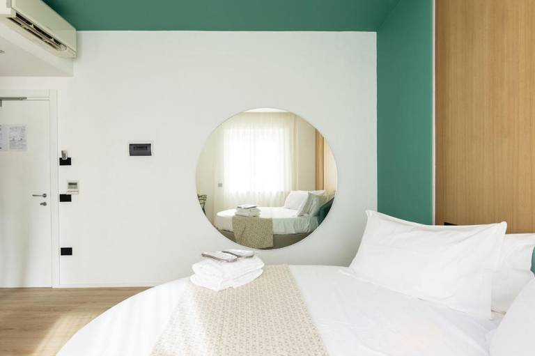 Plana Hotel 