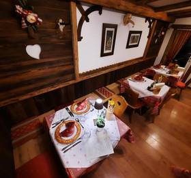 Hotel Monza  в Моэне