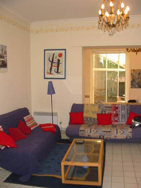 Cannes 3033 