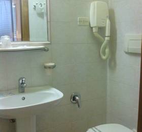 Hotel Bahia  в Виареджо