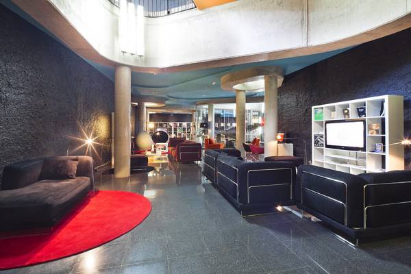 Casa Lit Barcelona by Ona