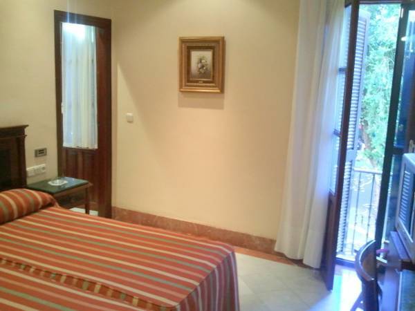 Hotel Baco 2* Испания, Севилья