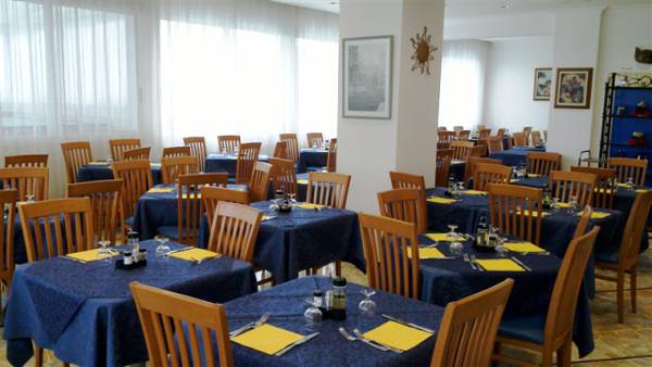 Jana Hotel