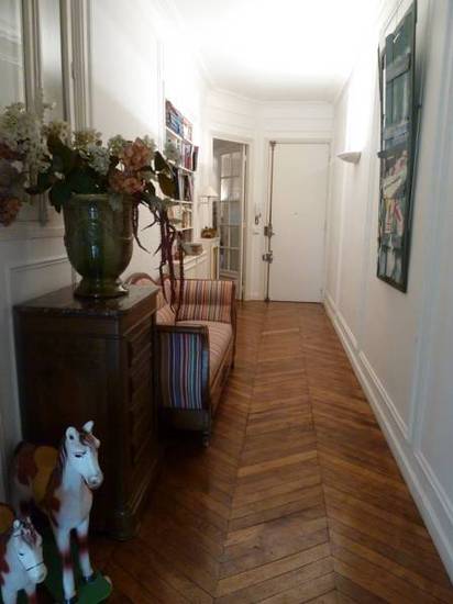 Le Moult  Франция, Париж