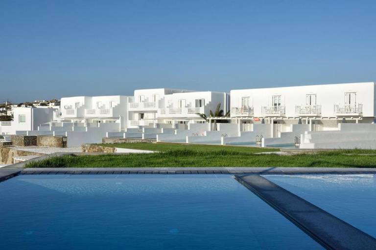 Myconian Korali Relais & Chateaux