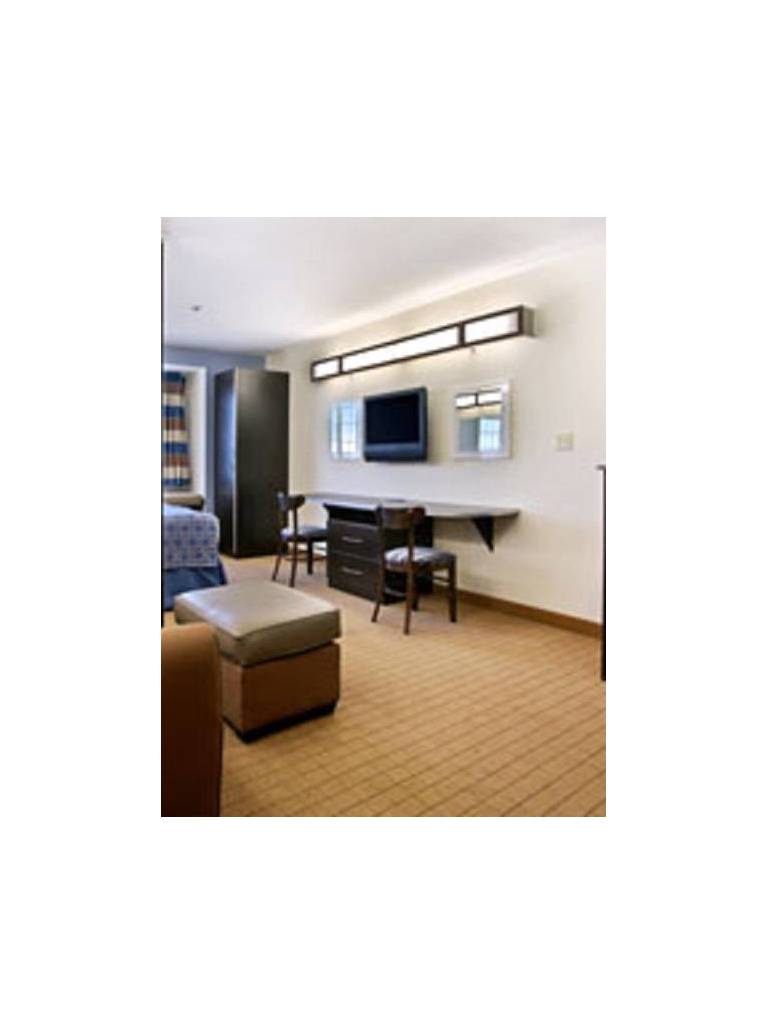 Microtel Inn and Suites Baton Rouge Airport 