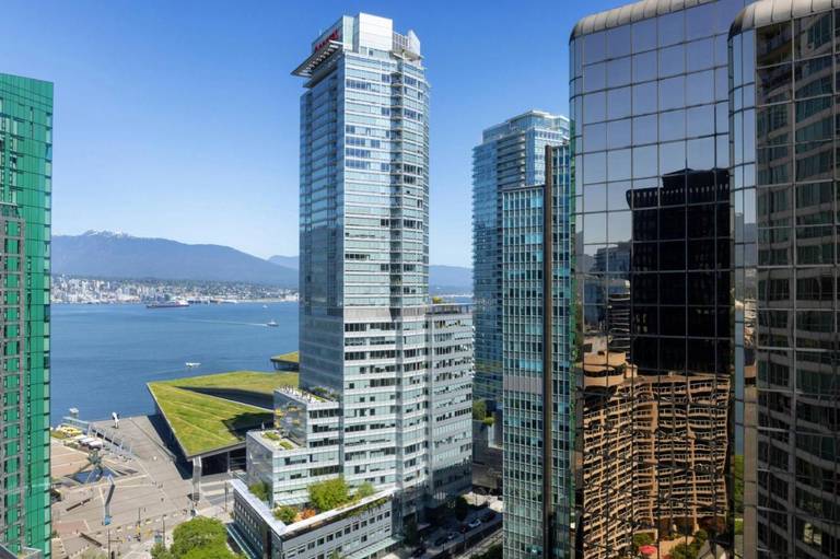Vancouver Marriott Pinnacle Downtown Hotel 