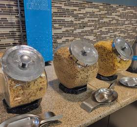 Hampton Inn & Suites by Hilton Kitchener  в Китченере