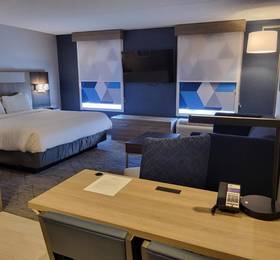 Туры в Hampton Inn & Suites by Hilton Kitchener  в Канаде