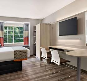 Microtel Inn & Suites by Wyndham Raleigh  в Роли