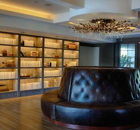 Туры в River Terrace Inn A Noble House Hotel  в США