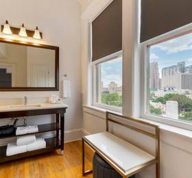 Туры в Hotel Indigo San Antonio at the Alamo  в США