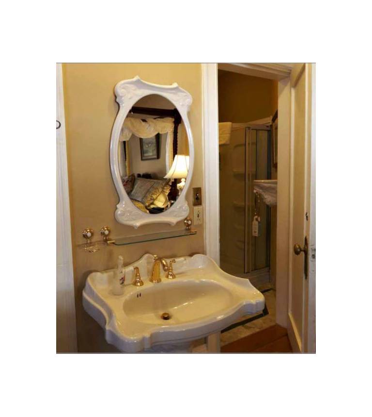 Edgewood Manor Inn Bed and Breakfast 