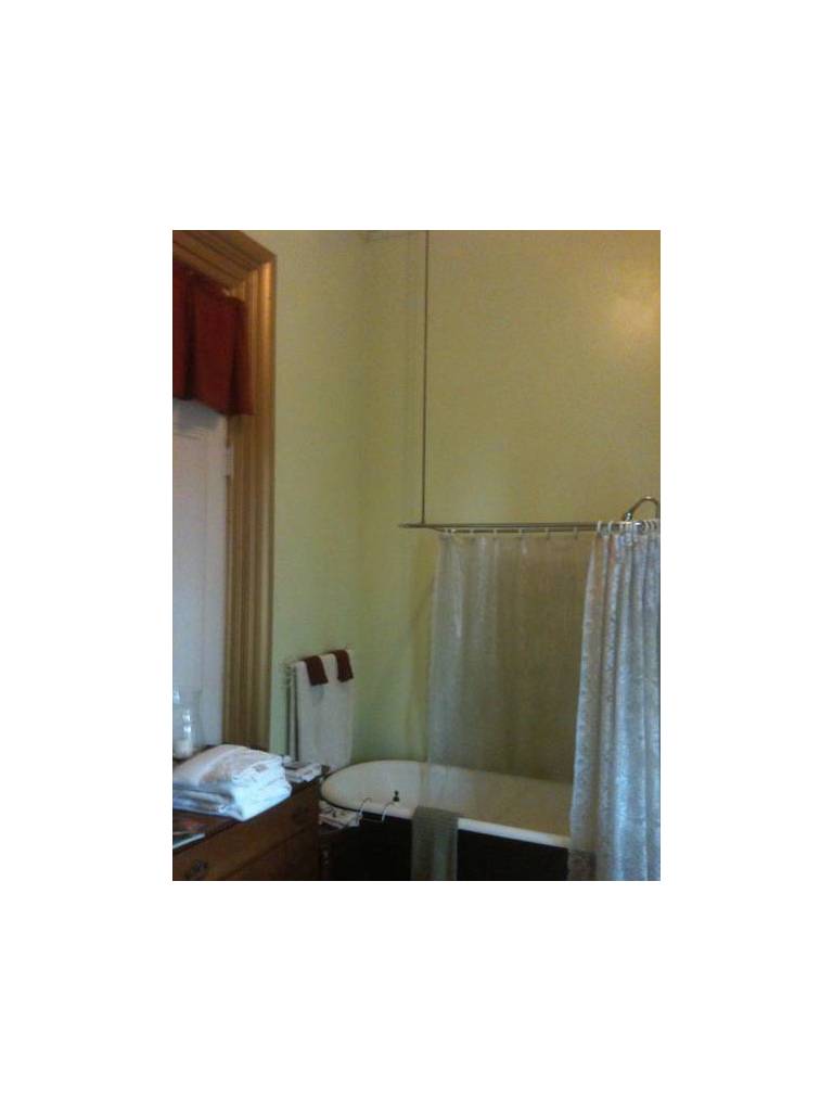 The Claremont House Bed & Breakfast 