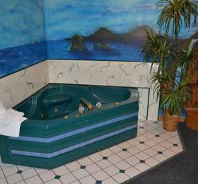 Relax Inn Motel and Suites Omaha  в Омаха