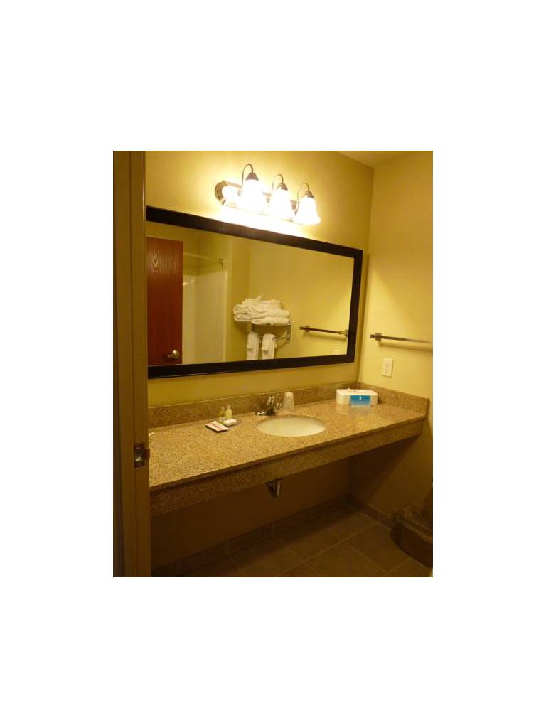 Cobblestone Inn & Suites Oshkosh 