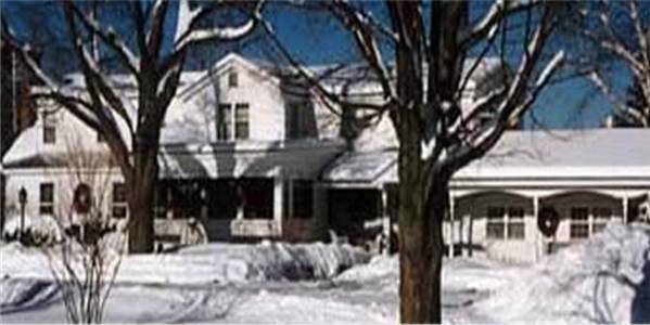 Foxfire Inn & Italian Restaurant  США, Стоу