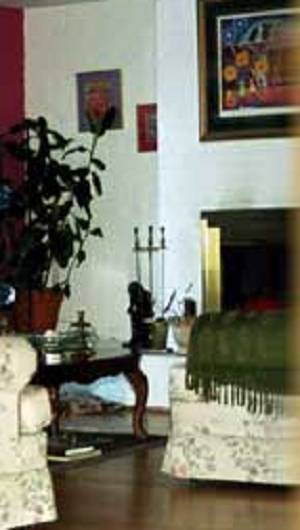 Northern Lights Bed & Breakfast  Канада, Эдмонтон