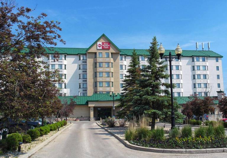 Greenwood Inn & Suites Winnipeg 