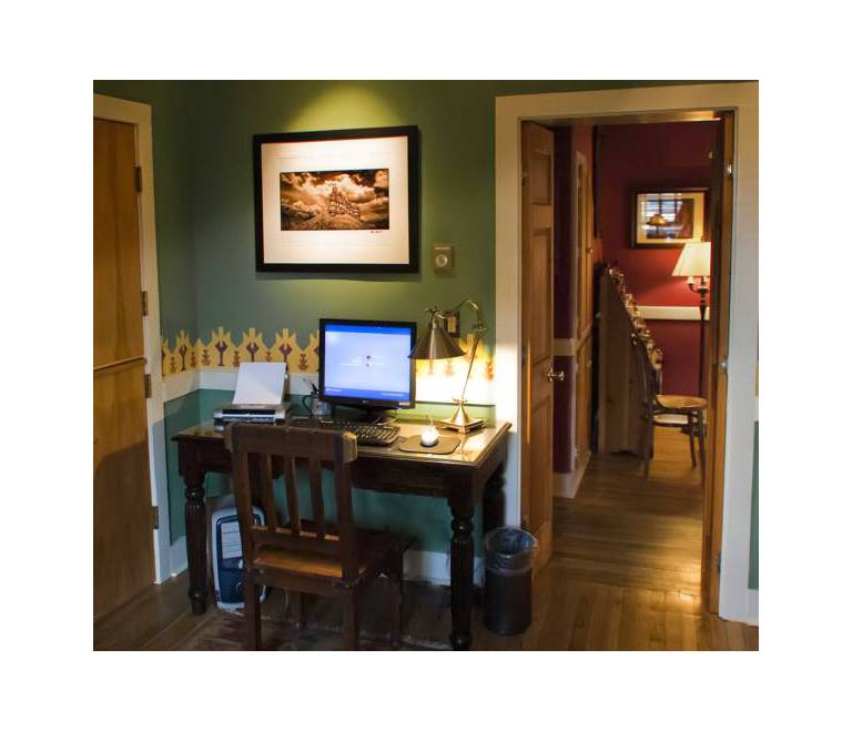 El Paradero Bed & Breakfast Inn 