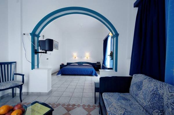 Hotel Klonos (Kyriakos Klonos)  Греция, Эгина
