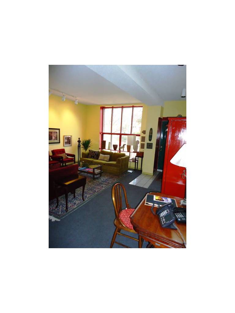 Alan Gardens Bed and Breakfast 