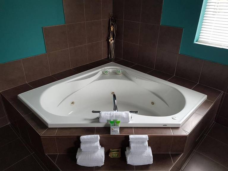 London Executive Suites Hotel 