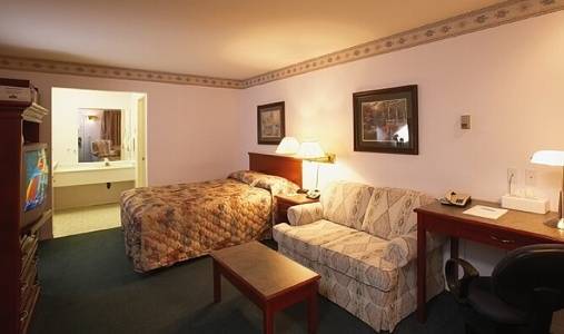 Kamloops Travelodge Mountview  3* Канада, Камлупс