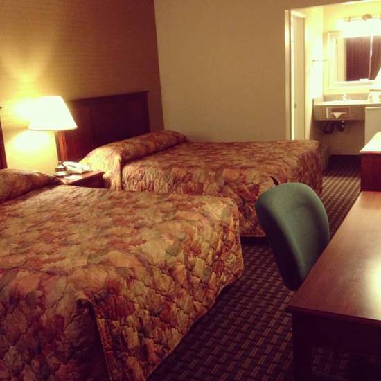 Super 8 Calgary Motel Village  Канада, Калгари