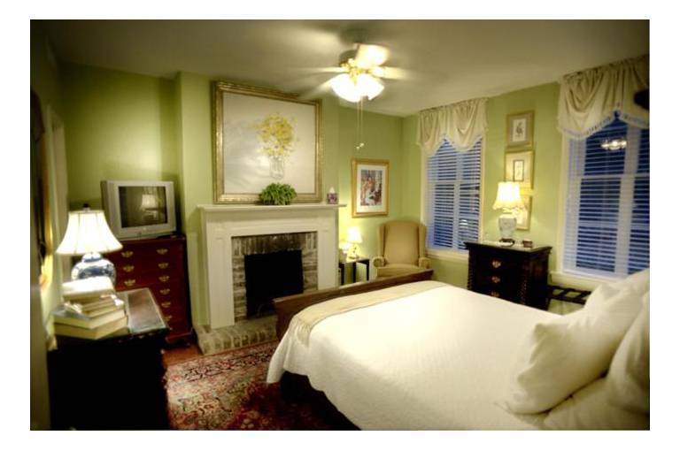 Savannah Bed & Breakfast Inn 