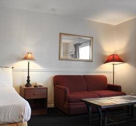 Отдых в Alpine Inn & Suites Rockford  - США, Рокфорд