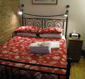 University Bed and Breakfast  в Монреале