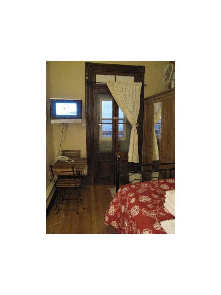 University Bed and Breakfast 