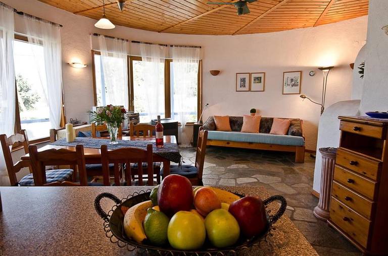 Karavos Apartments and Villa 