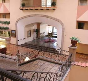 Barcelona Suites Albuquerque  в Альбукерке