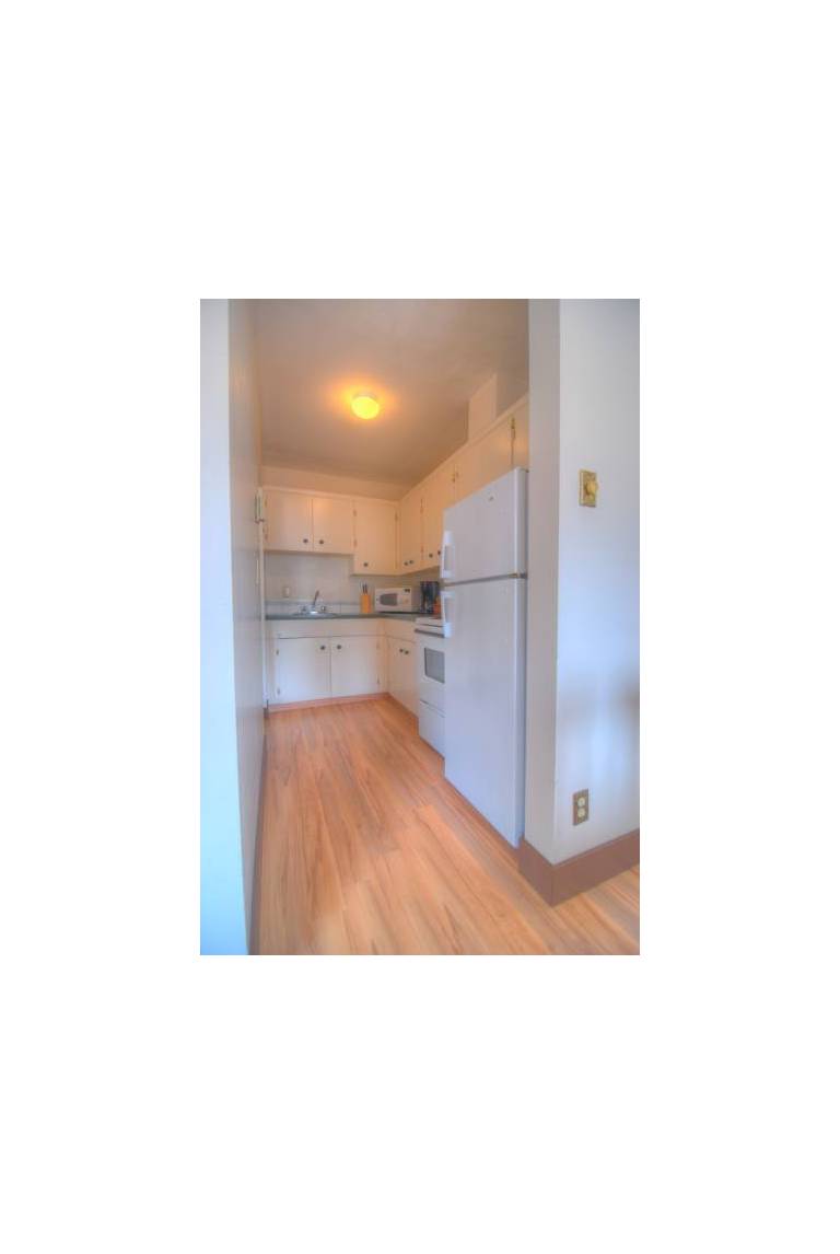 Rundle Manor Apartment Hotel 