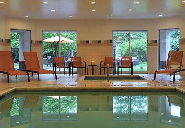 Courtyard Edison Woodbridge  3* США, Эдисон