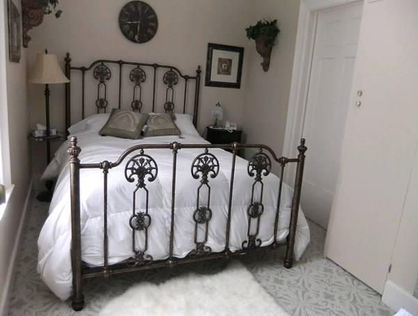The Norland Bed & Breakfast  Канада, Летбридж