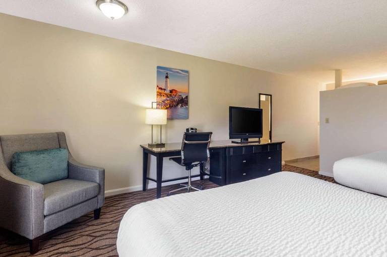 Ogunquit River Inn & Suites 